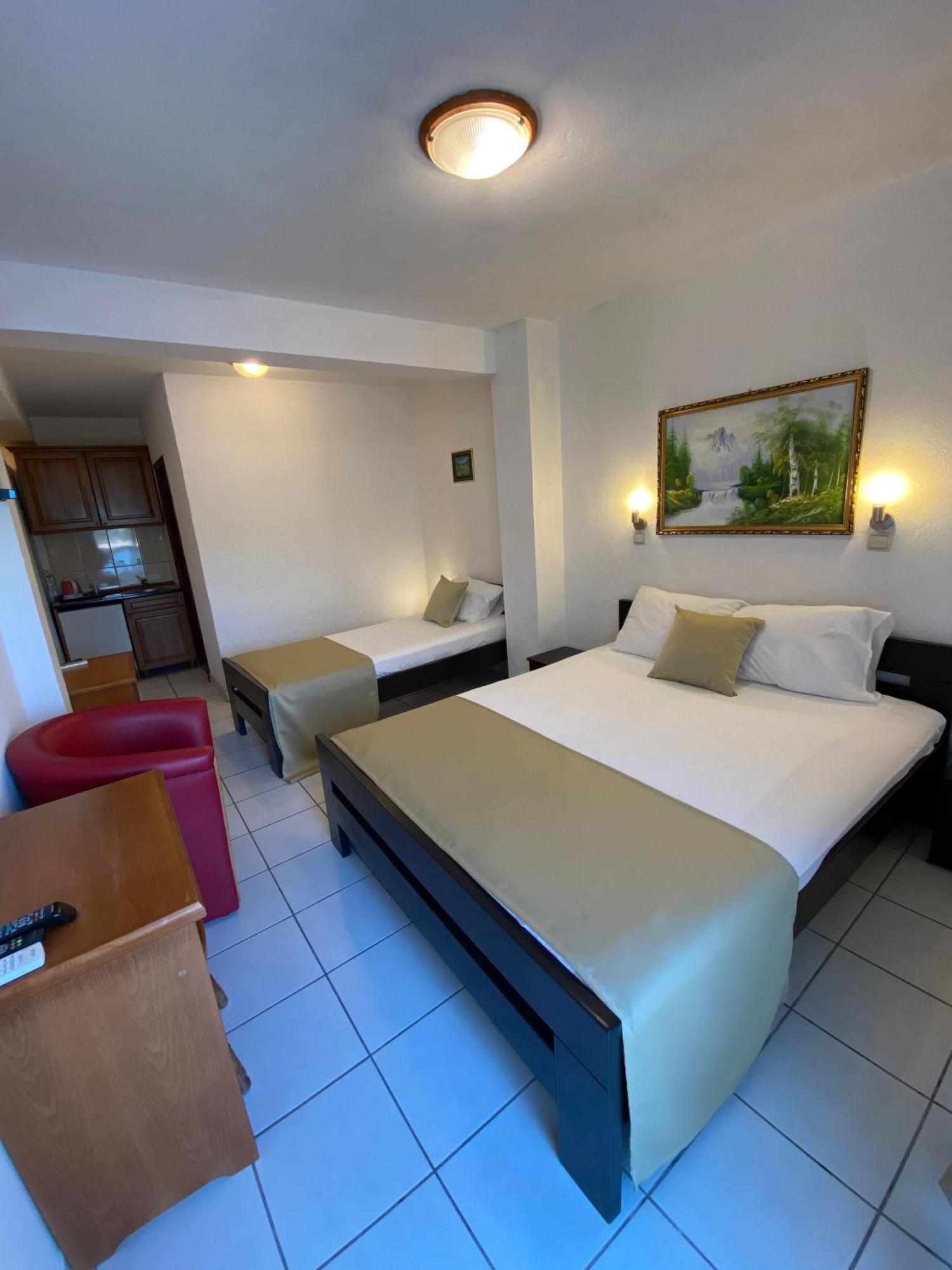 Hotel Kuč Budva Exterior foto