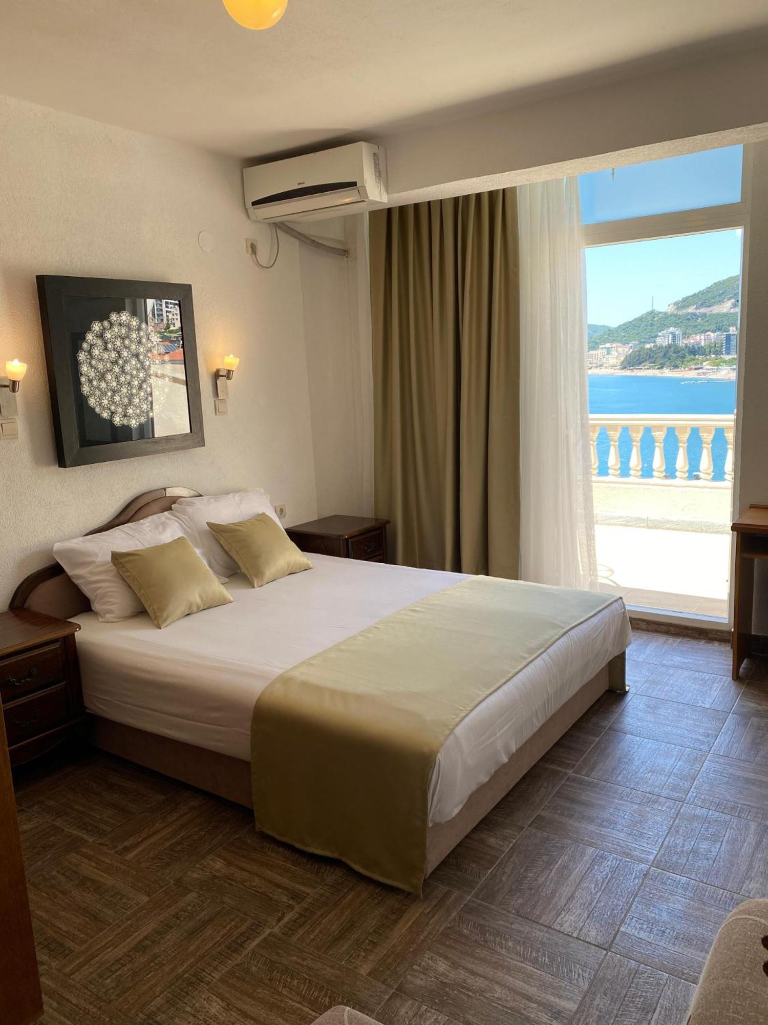 Hotel Kuč Budva Exterior foto