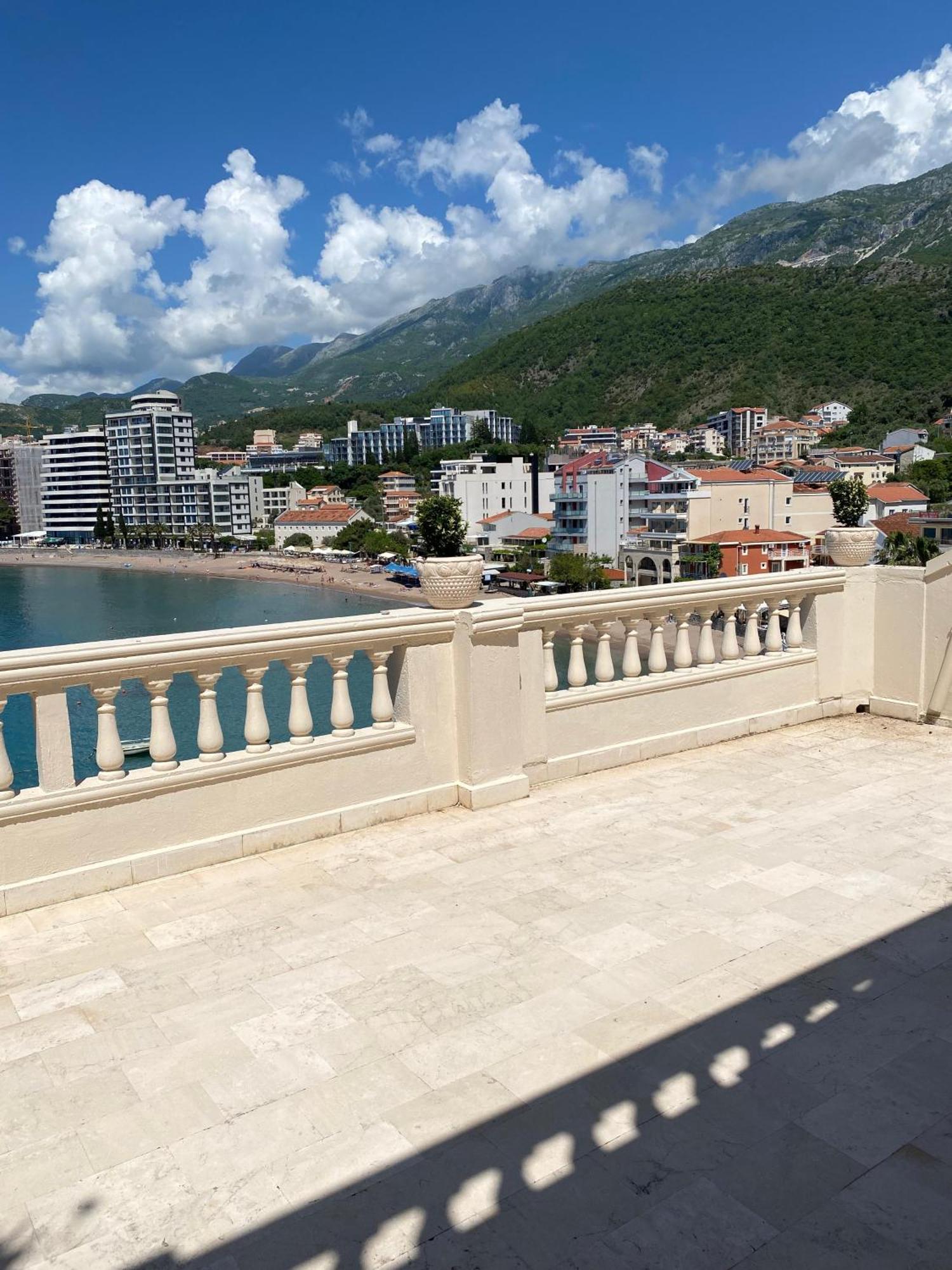 Hotel Kuč Budva Exterior foto