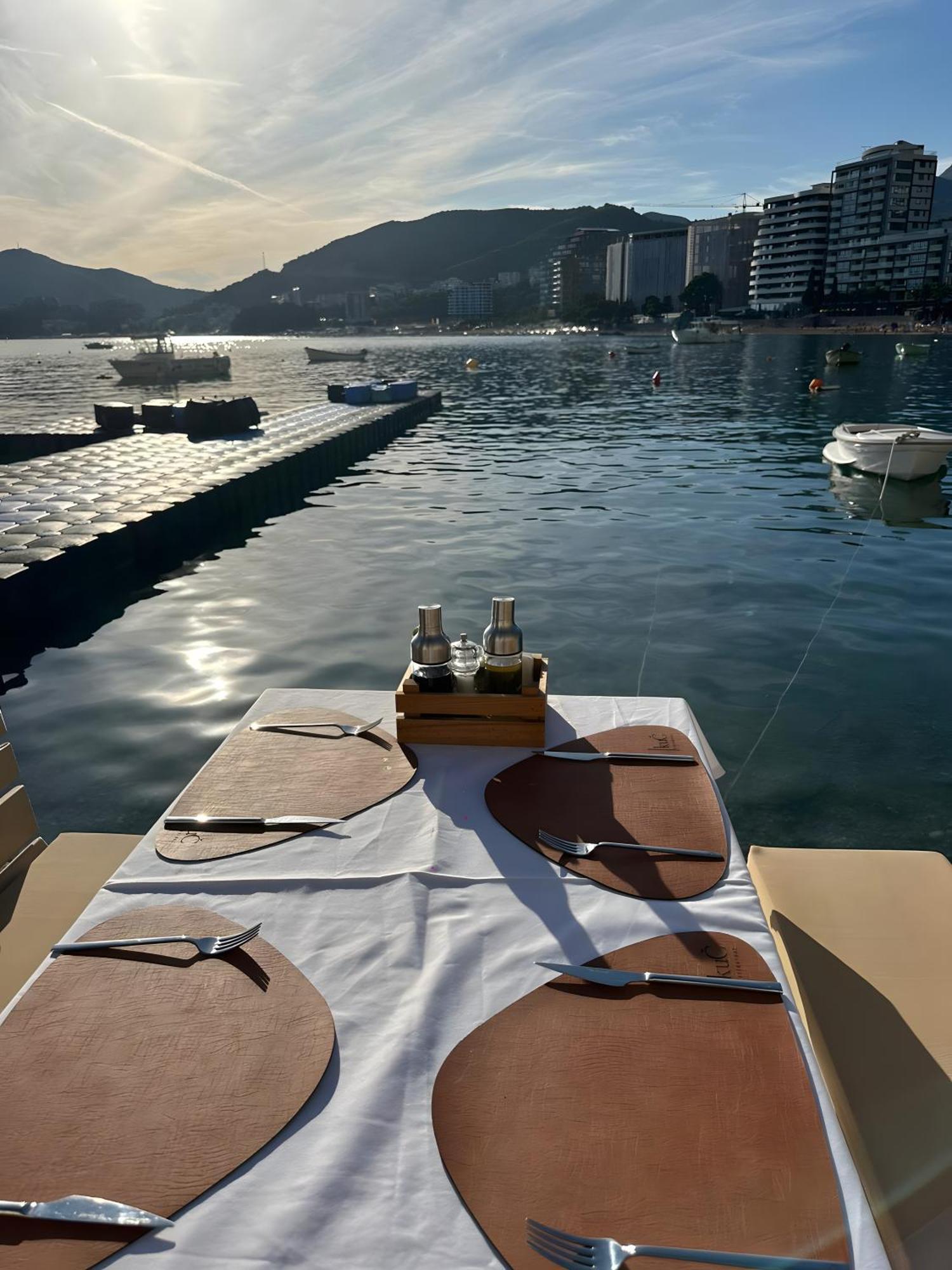 Hotel Kuč Budva Exterior foto