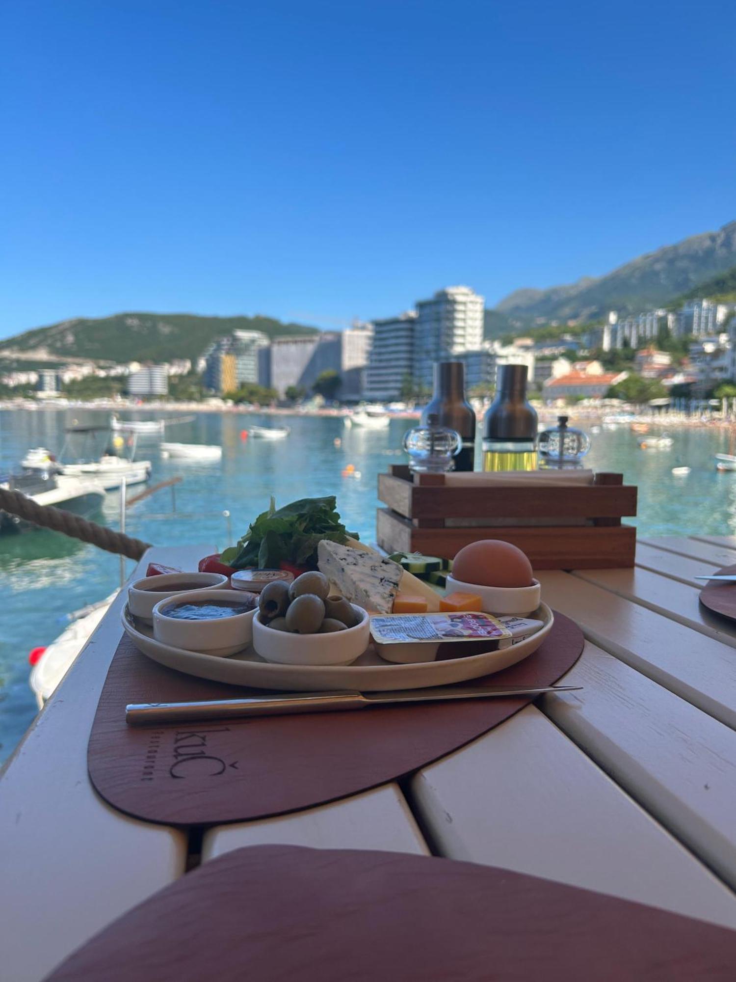 Hotel Kuč Budva Exterior foto