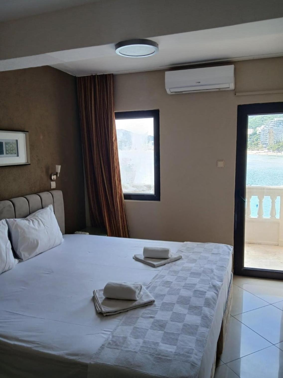Hotel Kuč Budva Exterior foto
